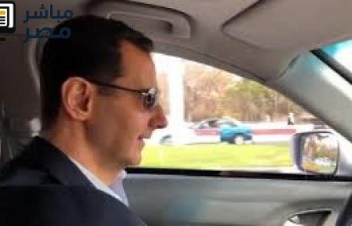 ظهور لبشار الأسد يقود سيارته ويتحدث بسخرية عن مسجد الروضة في الغوطة